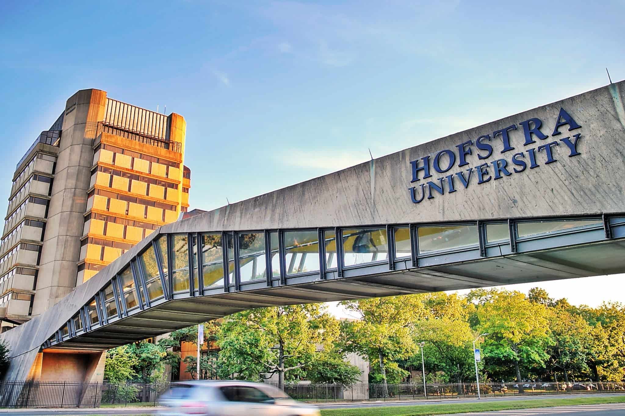 Hofstra-University